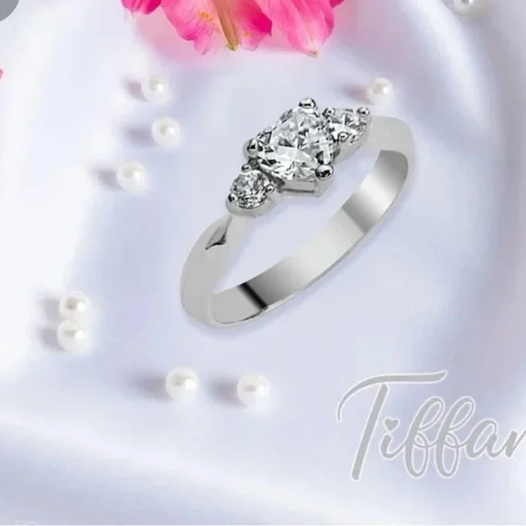 Park Lane Tiffany Ring size 9 - Picture 2 of 3